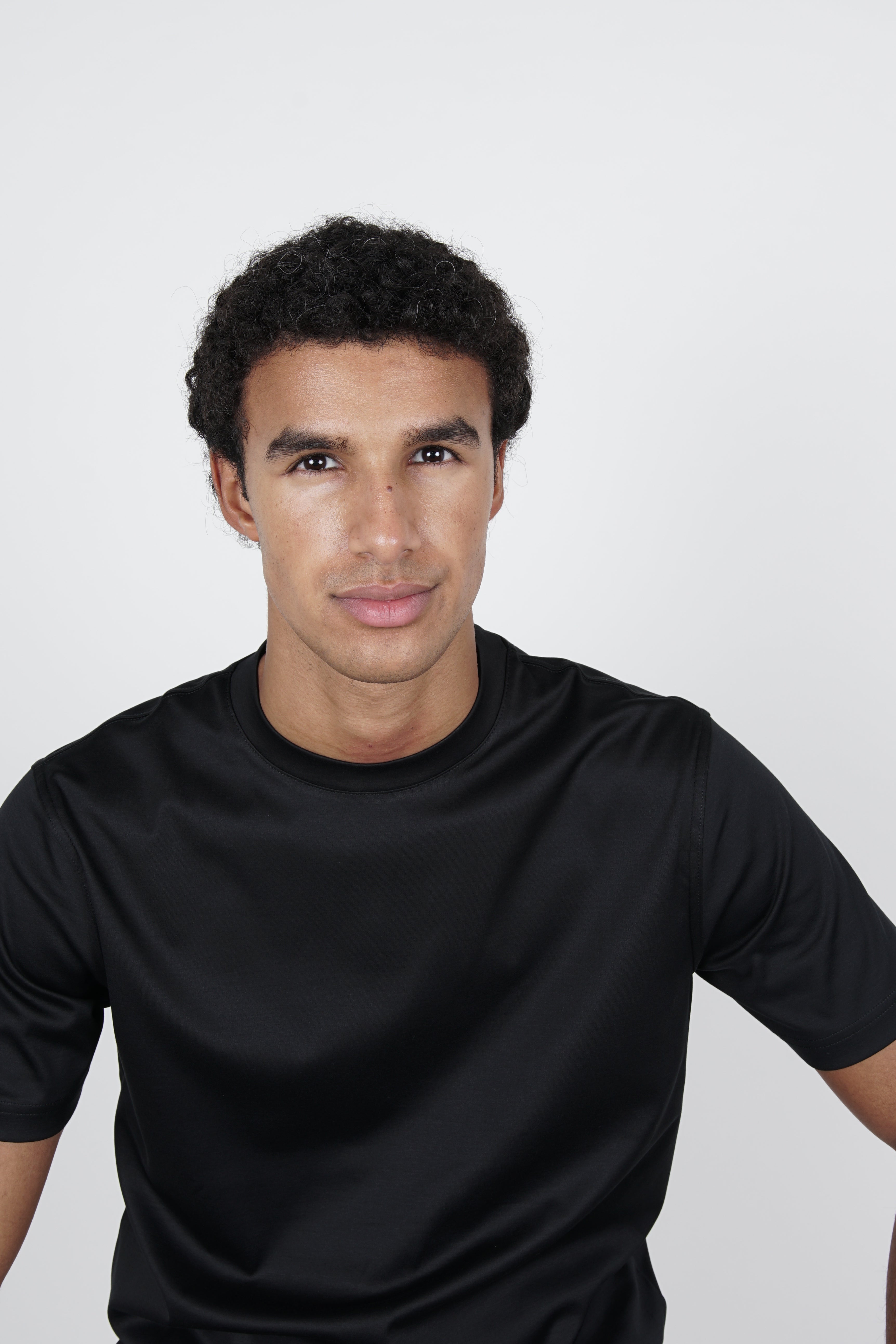 Pearl Black T-shirt